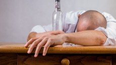 alcohol-hangover-event-death-52507