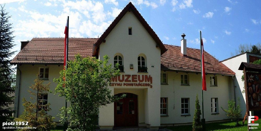 1221_kowalski_muzeum_Góra_Świętej_Anny,_Muzeum_Czynu_Powstańczego_-_fotopolska.eu_(305771)