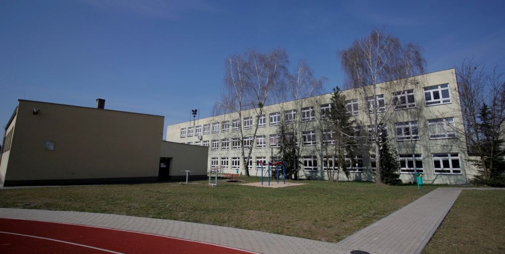 Szkola Nr 19 Kedzierzyn Kozle Będzie termomodernizacja Szkoły Podstawowej nr 4 w Krapkowicach - Radio