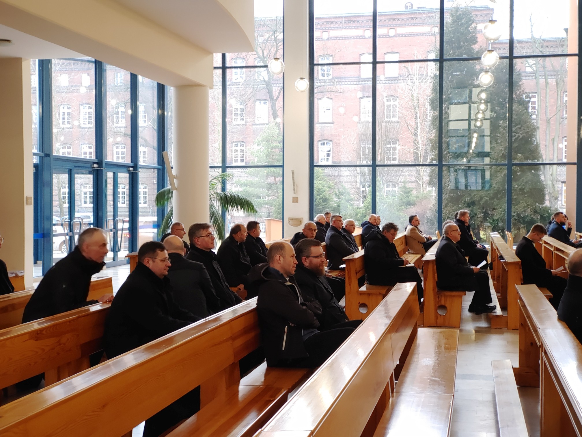 Kapłani z diecezji opolskiej rozpoczęli skupienie przed Wielkim Postem