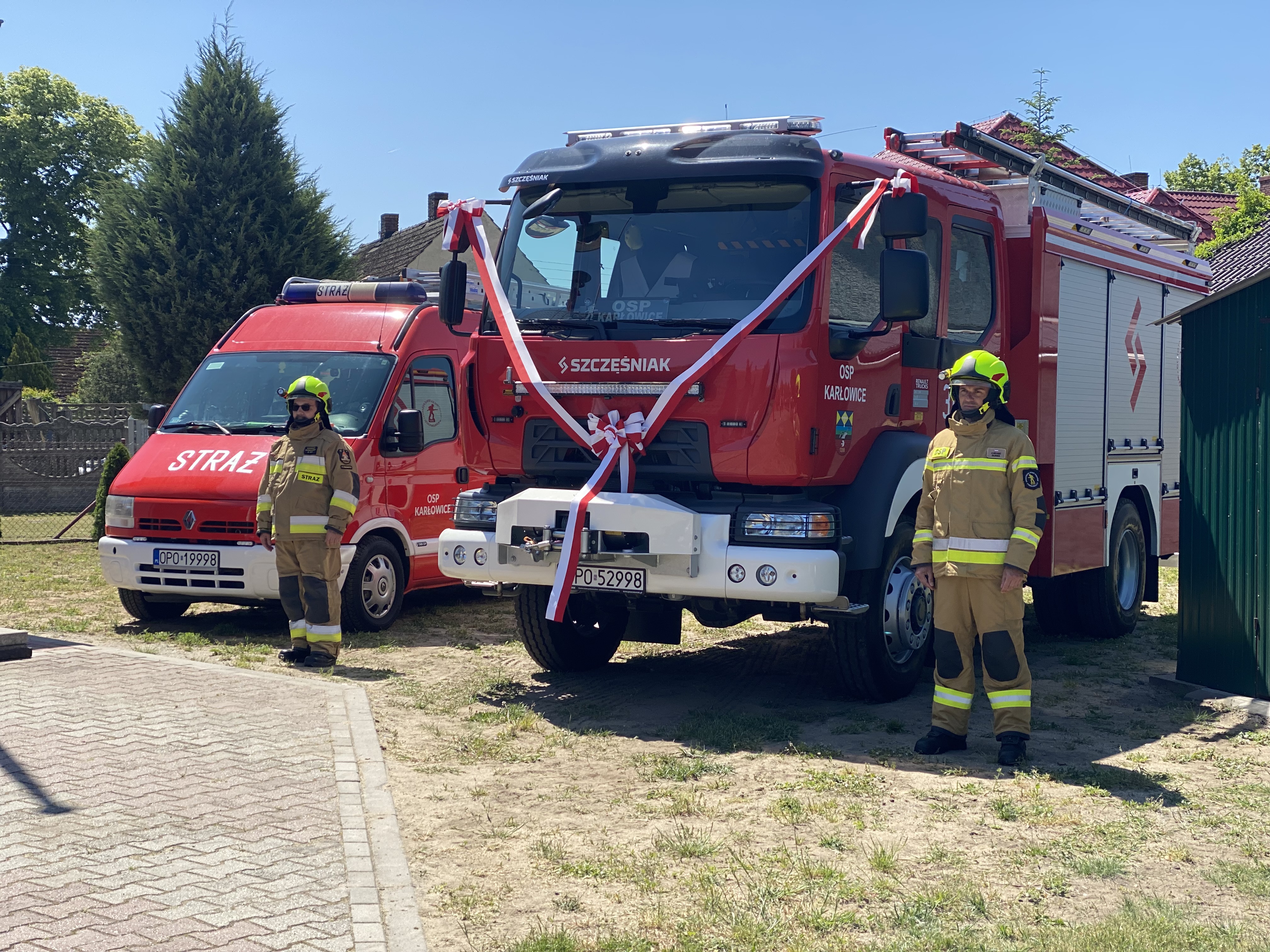OSP w Karłowicach otrzymało nowy wóz ratowniczo-gaśniczy